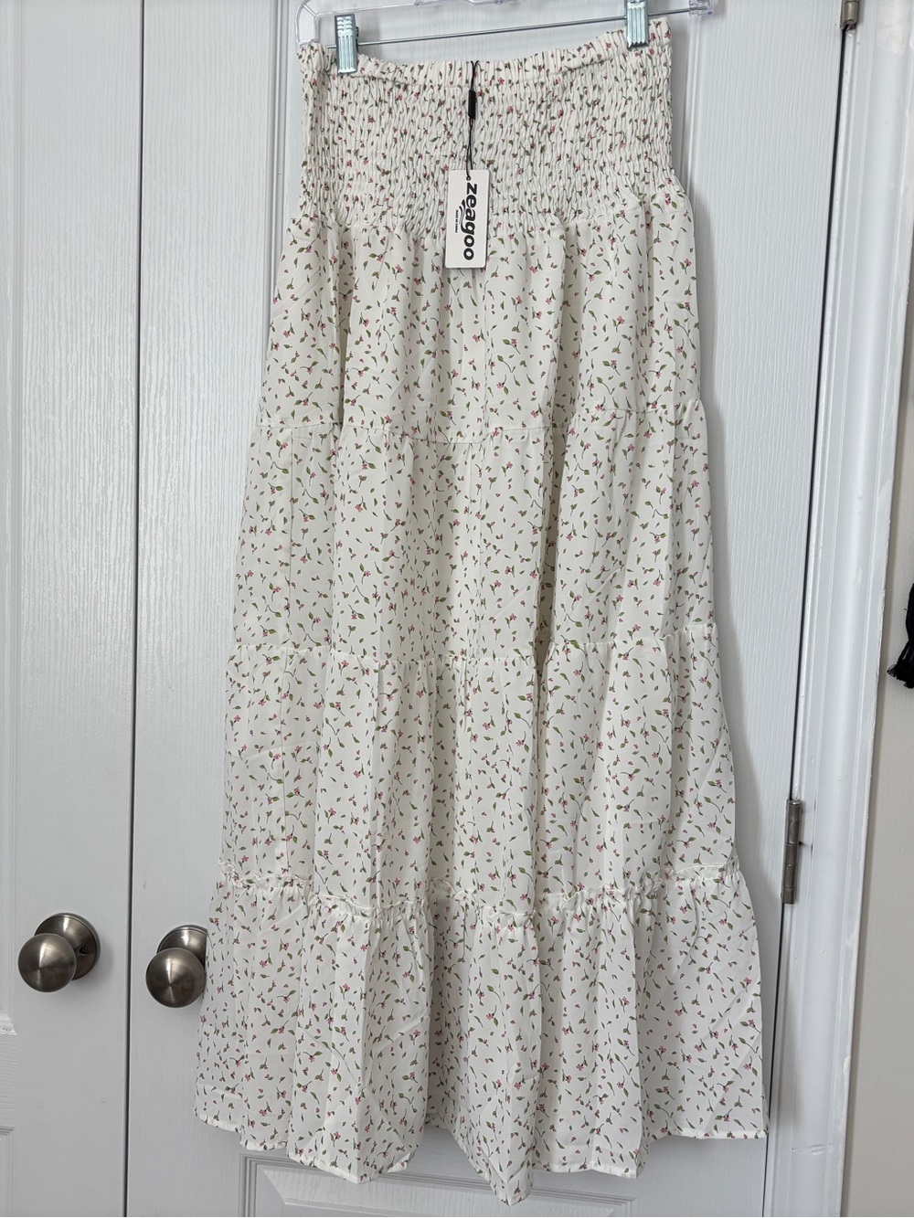 Women’s White Maxi Skirt - M